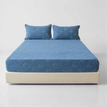 Monogram Luxe Fleece Fitted Sheet